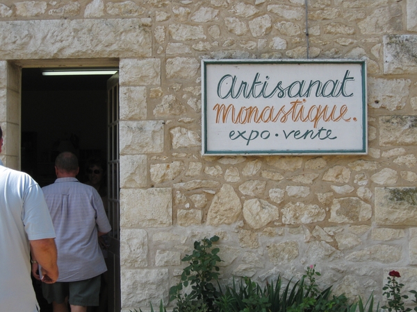 Artisanaal winkeltje van de abdij.