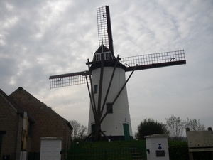 09.10.31.OOSTKERKE.DAAR BIJ DIE MOLEN