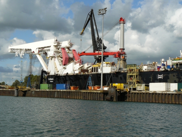 WHD 2009 met HERMES 353
