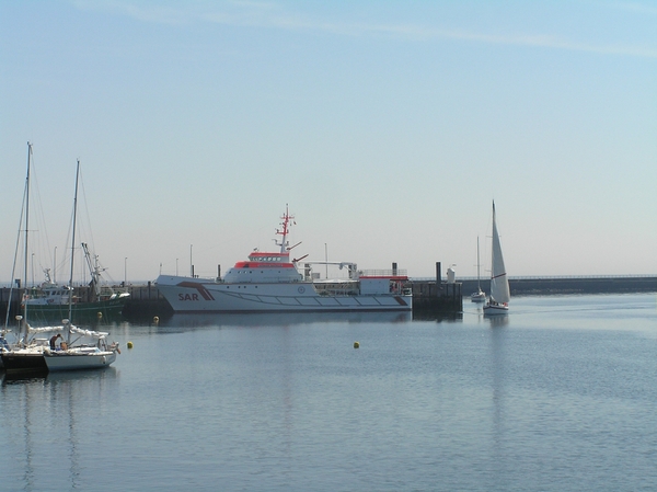 2006-07-03  BURCHT D 184