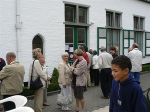 Tremelo Damiaanmuseum even wachten op de gidsen