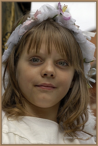 sized_sized_DSC13547a st guidoprocessie