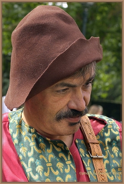 sized_sized_DSC13555a st guidoprocessie