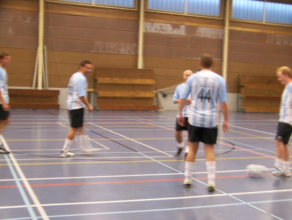 Het balleke eh wa rond tikke
