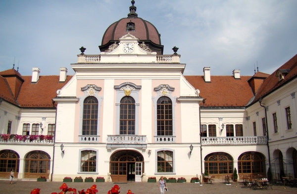 Gdll: Grassalkovich-kasteel