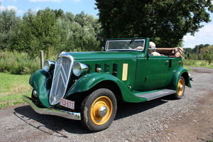 LEOPOLDSBURG  oldtimers verhuur bruidswagens