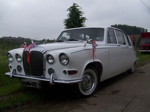 MECHELEN bruidswagens ceremoniewagens oldtimers