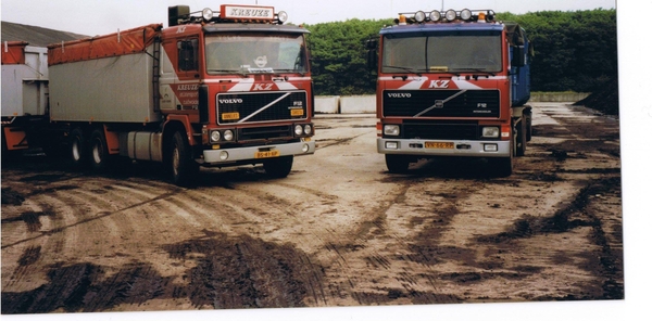 2 X Volvo F12