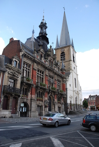 gemeentehuis ergens in Frankrijk