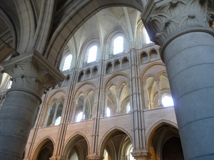 2009_08_23 022 Laon - kathedraal binnen