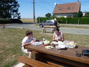 2009_08_23 071 Cerny-en-Laonnois (Chemin des Dames)- picknick - B