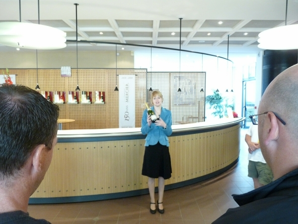 2009_08_24 062 Epernay - Mercier champagnekelders - receptiezaal 