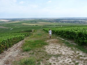 2009_08_24 122 Mutigny - wandeling door champagnevelden - uitzich