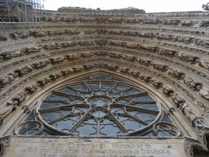 2009_08_24 133 Reims - kathedraal - voorportaal