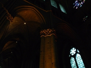 2009_08_24 137 Reims - kathedraal - pilaren