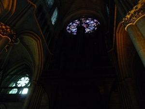 2009_08_24 143 Reims - kathedraal - glasramen