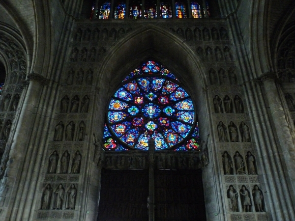 2009_08_24 148 Reims - kathedraal - glasramen