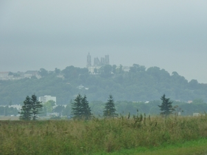 2009_08_25 023 Laon - uitzicht op kathedraal