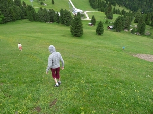 2009_07_09 029 Sellajoch (Passo Sella) - Mieke, Benno, Otto tijde