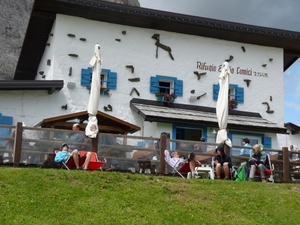 2009_07_09 039 Sellajoch (Passo Sella) - hut 'Comici' - Otto rust