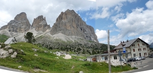 2009_07_09 076AB-pano Sellajoch (Passo Sella) - uitzicht