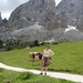 2009_07_10 049 Würzjoch (Passo delle Erbe) - Mieke bij rotsen, e