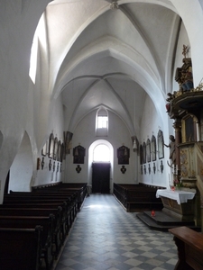 2009_07_11 017 Brixen (Bressanone) - kerk binnen (bij kloosterhof