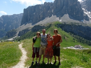 2009_07_13 015 Grödnerjoch (Passo Gardena) - Benno, Danny, Mieke