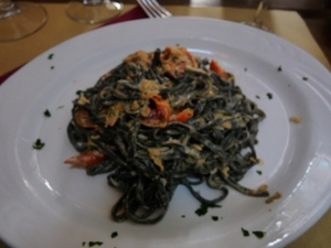 2009_07_14 047 Udine - restau - eten (blooper)
