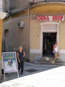 2009_07_20 018 Senj - China Shop