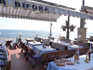 2009_07_23 062 Umag - strand - terras restau