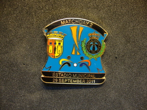Pins UEFA 2011-12.4