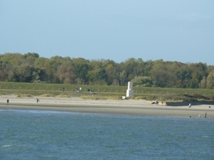 Sloehaven met boot 105