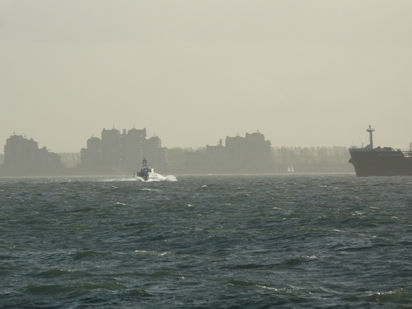 Sloehaven met boot 114