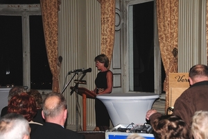 Barones Chantal de Roest d'Alkemade, Kasteel Hof Ter Linden, Edeg