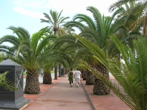 Barceloneta promenade