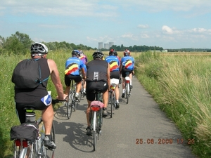 25-06-09 BRM 1200 - fietspad langs de Loire