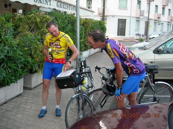 25-06-09 BRM 1200 - Gino & Robert - daar ben je verkeerd gereden