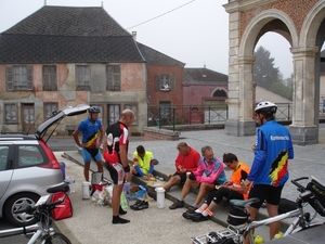 HCH-27-06-09-veel fietsen, veel eten