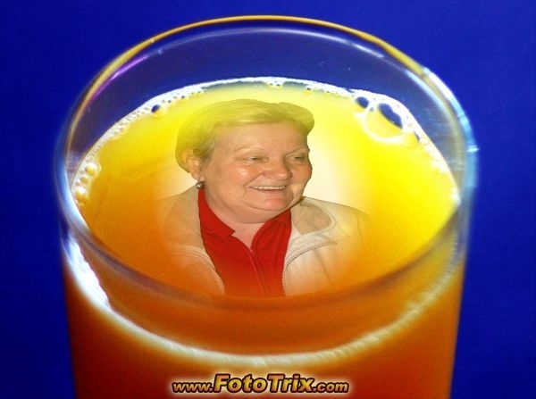 Cathy in glas limo