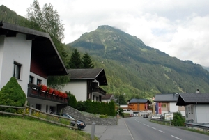 831 Pension Vallüla en dorp St Gallenkirch
