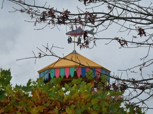 2009_10_31 038 Windsor Legoland - toren met vis