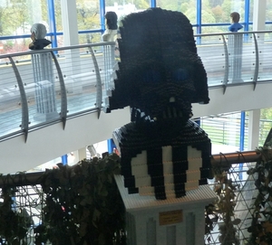 2009_11_01 55 Windsor Legoland - Darth Vader