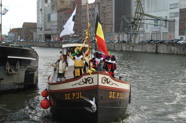 Intrede Sint in Roeselare