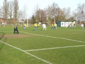 voetbal sinaai 2 vk tielrode b 0 21 november 2009 087