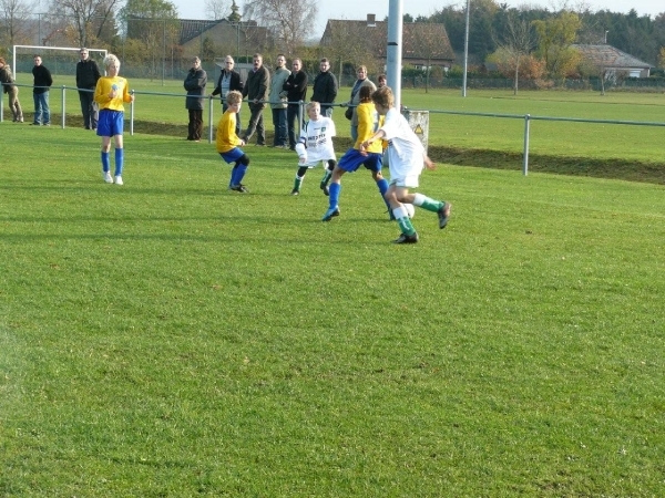 voetbal sinaai 2 vk tielrode b 0 21 november 2009 097