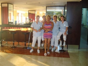 Mijzelf tussen deze dames....