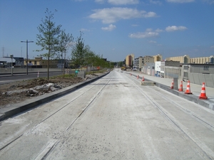 Noorderlaanbrug :Tram en busbaan richting Luchtbal