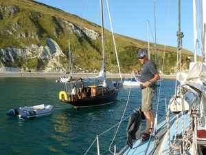 op anker in Lulworth Coves