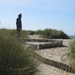 standbeeld in duinen